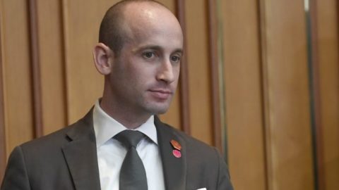 Report: White House Advisor Stephen Miller wants to extend immigration ban