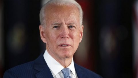 Joe Biden dismisses dementia concerns & internet memes amid latest gaffe