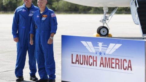 NASA astronauts preparing for historic SpaceX test flight, ‘Launch America’ set for May 27th