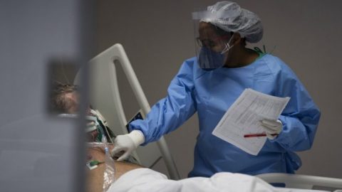 Trump admin. bans travel to the U.S. from Brazil due to surge in COVID-19 cases