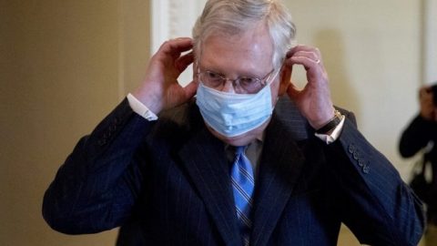 Sen. McConnell urges Americans to wear masks amid rise in COVID-19 cases
