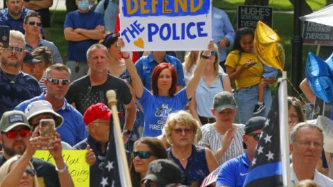 Salt Lake City ‘Back the Blue’ event supports police, calls for more conversations between sides