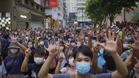 Congress debates refugee status for Hong Kong citizens