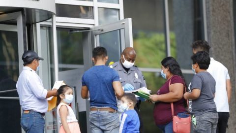 Despite Supreme Court ruling, new DACA applications marked as ‘pending’