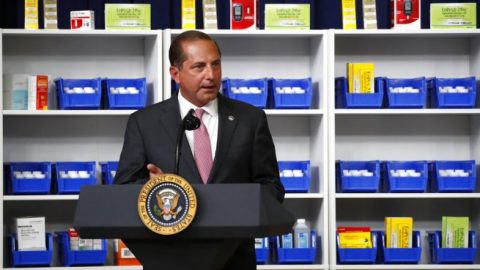 HHS Secy. Azar urges Americans to wear masks to help prevent further shutdowns